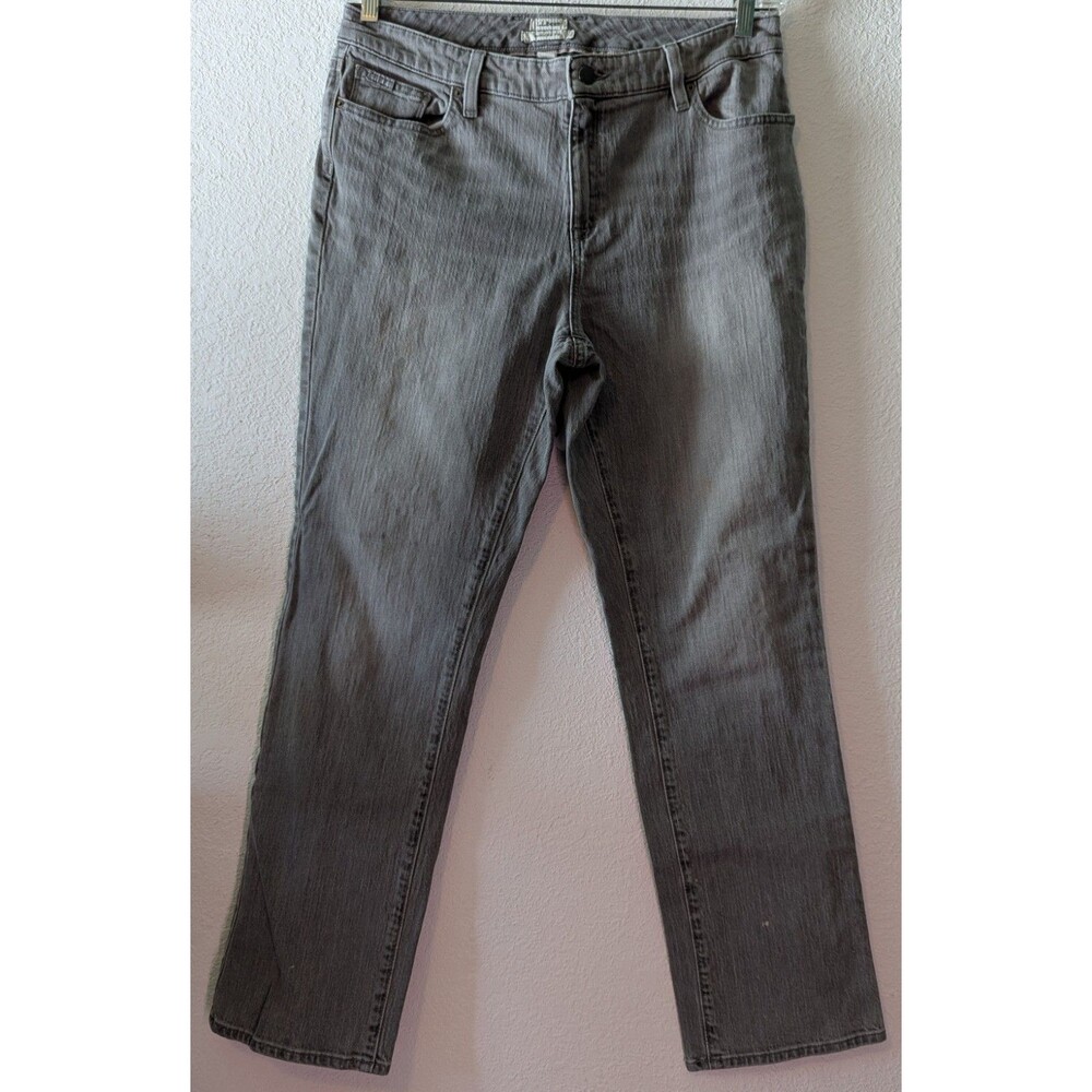 LL Bean Favorite Fit Size 10 (33x29) Straight Leg Mid Rise Jeans-Gray (885m)